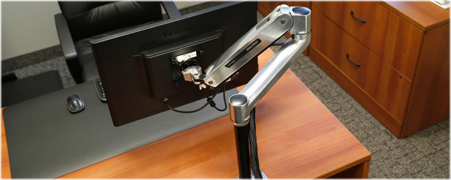 Ergotron 45-360-026 LX Sit-Stand Desk Mount LCD Arm